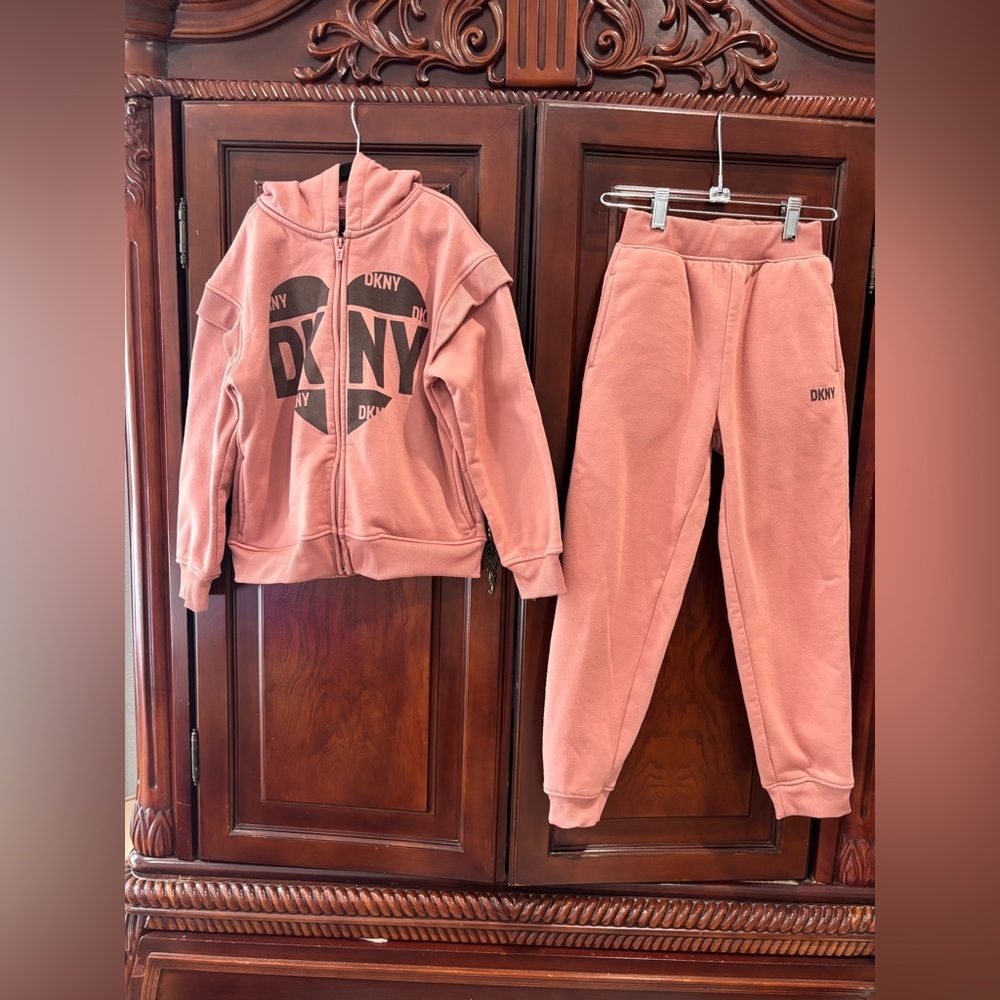 DKNY Kids Coral Sweatpants & Hoodie Set - Picture 10 of 10